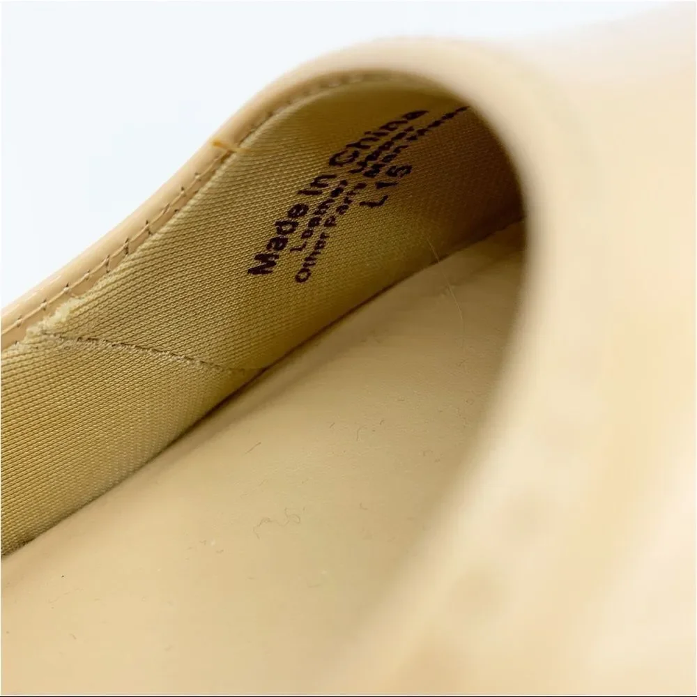 Trotters Tan Patent Leather Chunky Low Heel Women’s  Pumps 9 Narrow‎ Square Toe